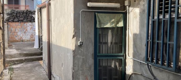 Casa de 4 divisões em San Giovanni la Punta, Italy N.º 171442 20