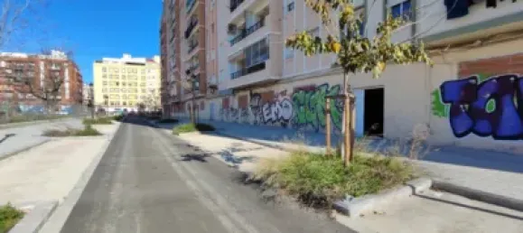 400m² Commercial property in Valencia, Spain No. 174232 4
