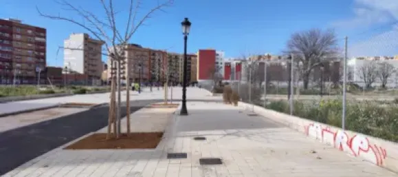 400m² Commercial property in Valencia, Spain No. 174232 8