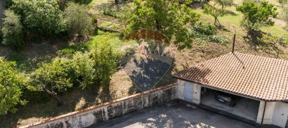 Casa de 20 habitaciónes en San Marcello, Italy No. 7020 6
