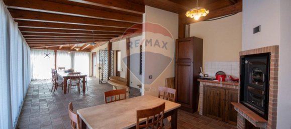 Casa de 20 habitaciónes en San Marcello, Italy No. 7020 22