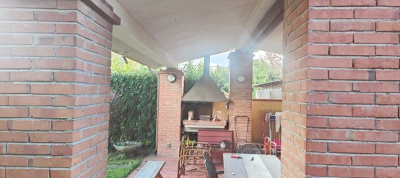 7 rooms House in Carrara, Italy No. 169083 9