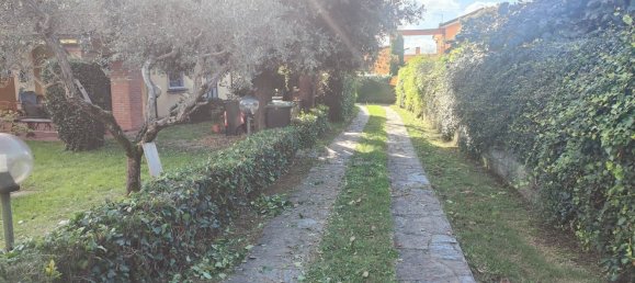 7 rooms House in Carrara, Italy No. 169083 19