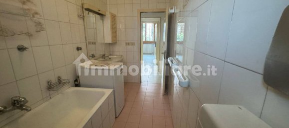 Apartamento de 3 dormitorios en Bologna, Italy No. 29887 17
