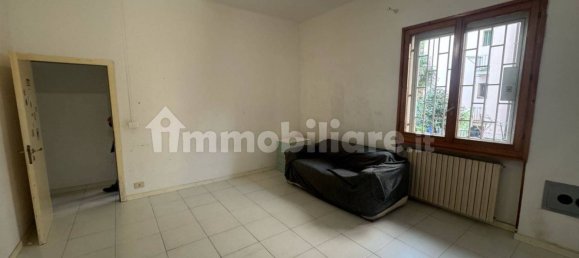 Apartamento de 3 dormitorios en Bologna, Italy No. 29887 15