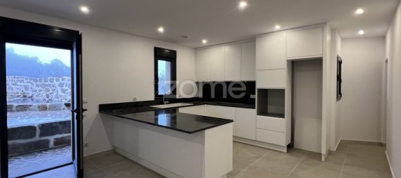 5 bedrooms House in Senhora da Hora, Portugal No. 132894 46