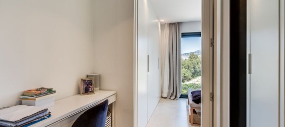 4 Schlafzimmer Villa in Marbella, Spain, Nr. 142829 9