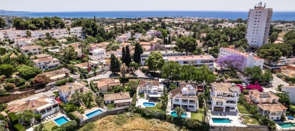 4 Schlafzimmer Villa in Marbella, Spain, Nr. 142829 36