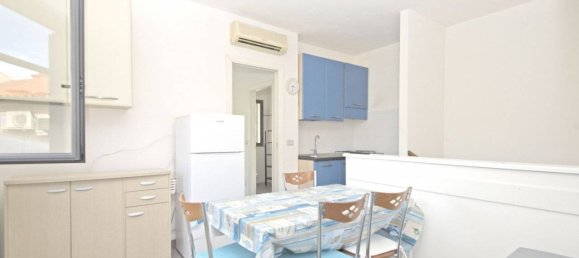 Apartamento de 2 dormitorios en Grosseto, Italy No. 177230 3