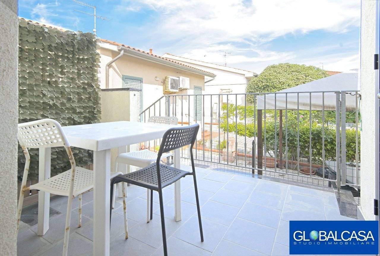 Apartamento de 2 dormitorios en Grosseto, Italy No. 177230