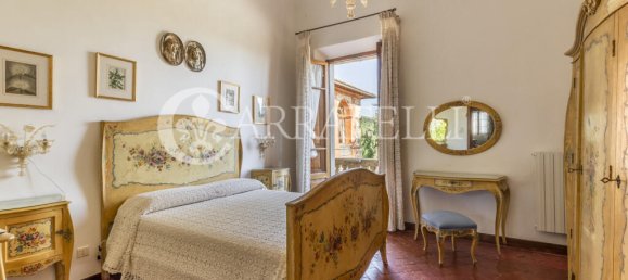  Castillos de 25 dormitorios en Castellina in Chianti, Italy No. 165775 23