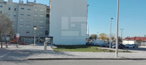 1245m² Land in Barreiro, Portugal No. 70912 2