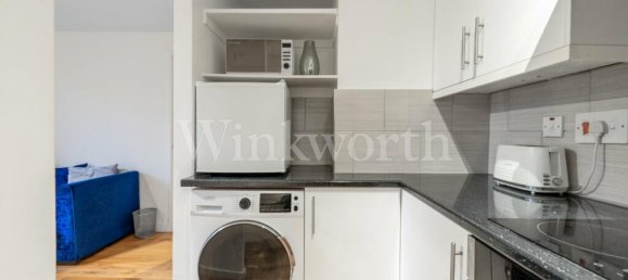 1 bedroom Apartment in London, United Kingdom No. 3681 6