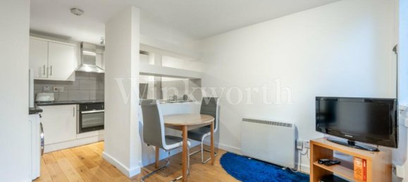 1 bedroom Apartment in London, United Kingdom No. 3681 3