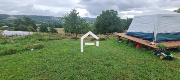 Terreno en Objat, France 16840 m² No. 331880 2