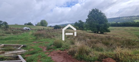 Terreno en Objat, France 16840 m² No. 331880 3