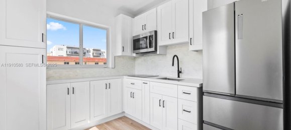 2 Schlafzimmer Wohnung in Miami, USA, Nr. 614801 2