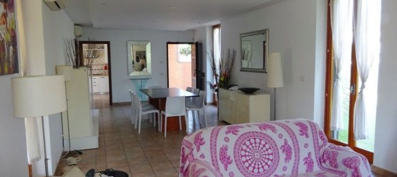 Villa de 6 dormitorios en Fiumicino, Italy No. 318471 16