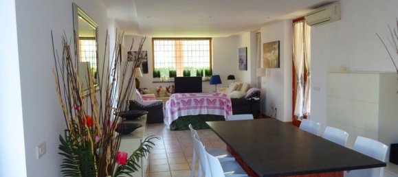 Villa de 6 dormitorios en Fiumicino, Italy No. 318471 12