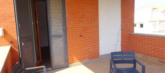 Villa de 6 dormitorios en Fiumicino, Italy No. 318471 20