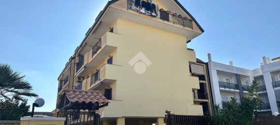 4 rooms Apartment in Giugliano in Campania, Italy No. 235962 17