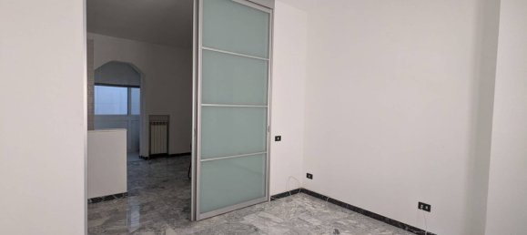 2 bedrooms Apartment in Taranto, Italy No. 109055 12