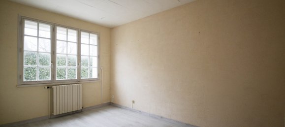 4 bedrooms House in Chatillon-Coligny, France No. 103310 4