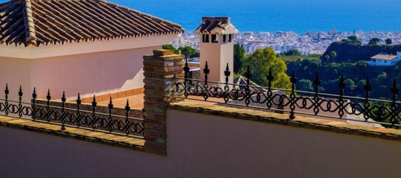 6 Schlafzimmer Haus in Estepona, Spain, Nr. 102927 32