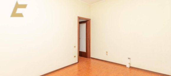 4 rooms Apartment in Alessandria, Italy No. 90671 20