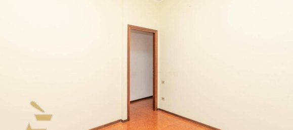 4 rooms Apartment in Alessandria, Italy No. 90671 16