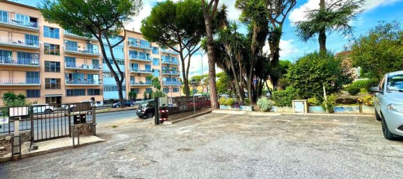 3 chambres Appartement à Rome, Italy No. 321609 5