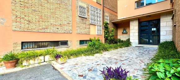 3 chambres Appartement à Rome, Italy No. 321609 6