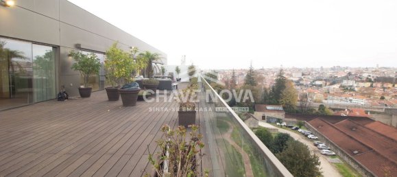 4 bedrooms Penthouse in Vila Nova de Gaia, Portugal No. 12406 14