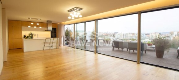 4 bedrooms Penthouse in Vila Nova de Gaia, Portugal No. 12406 22