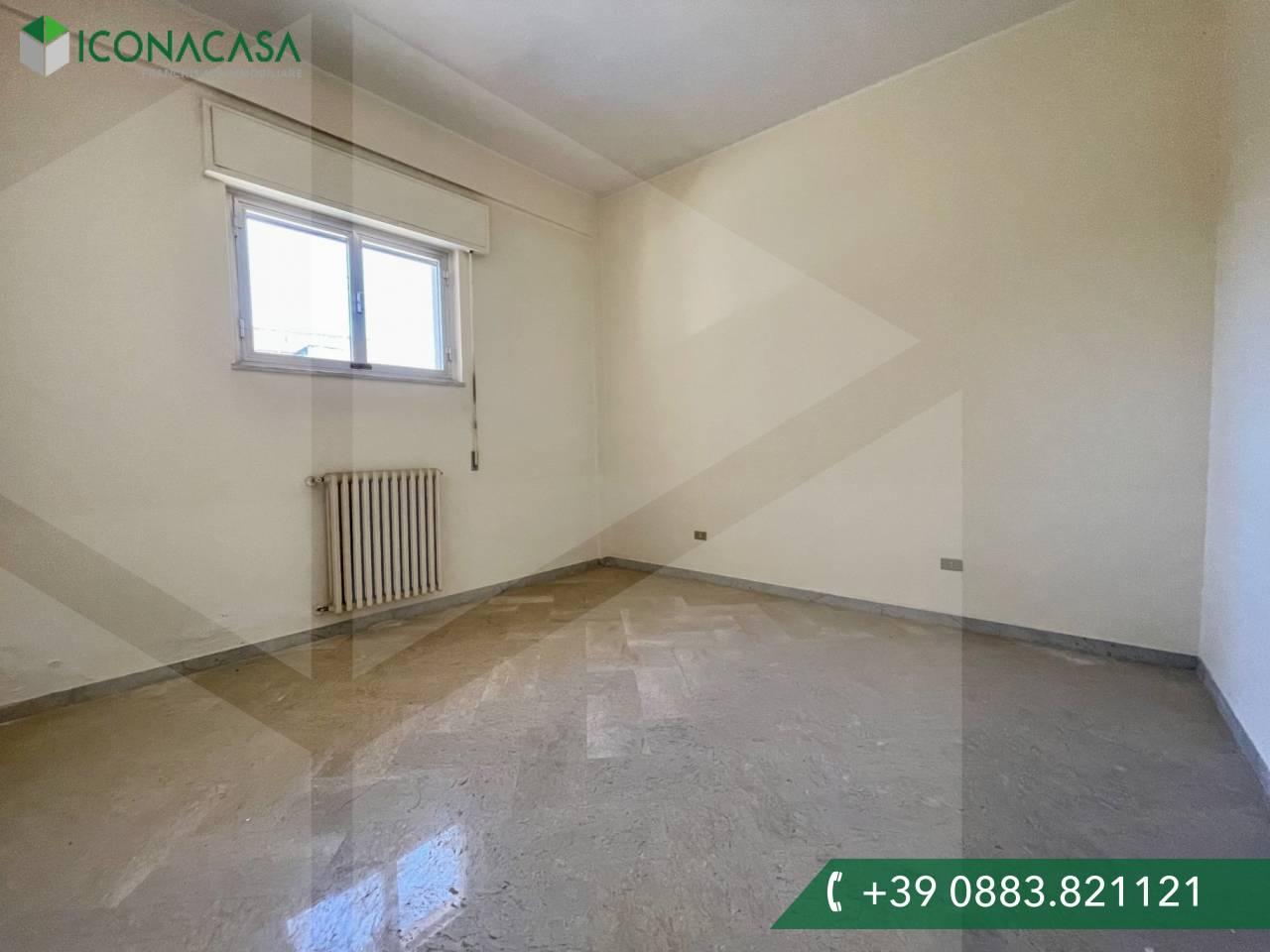 2 rooms Apartment in Andria, Italy No. 9257