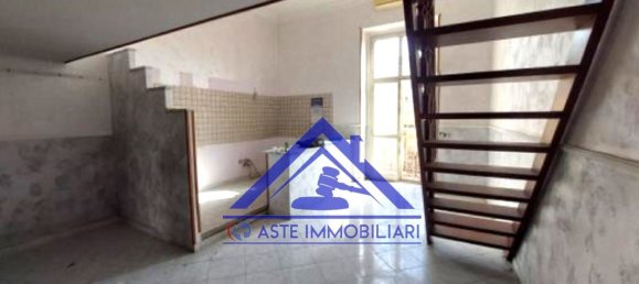 3 bedrooms Apartment in Naples, Italy No. 340021 14