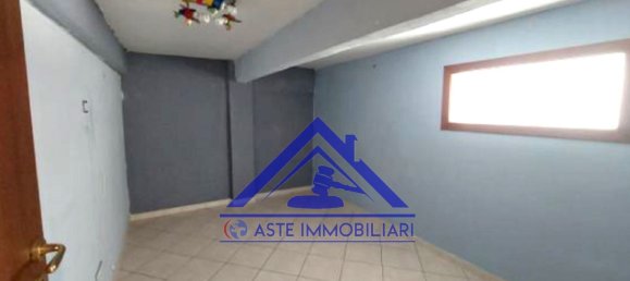3 bedrooms Apartment in Naples, Italy No. 340021 7