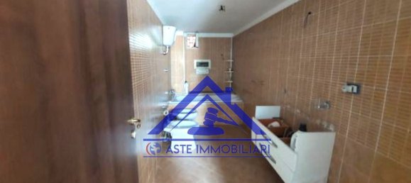 3 bedrooms Apartment in Naples, Italy No. 340021 15