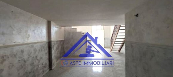 3 bedrooms Apartment in Naples, Italy No. 340021 3