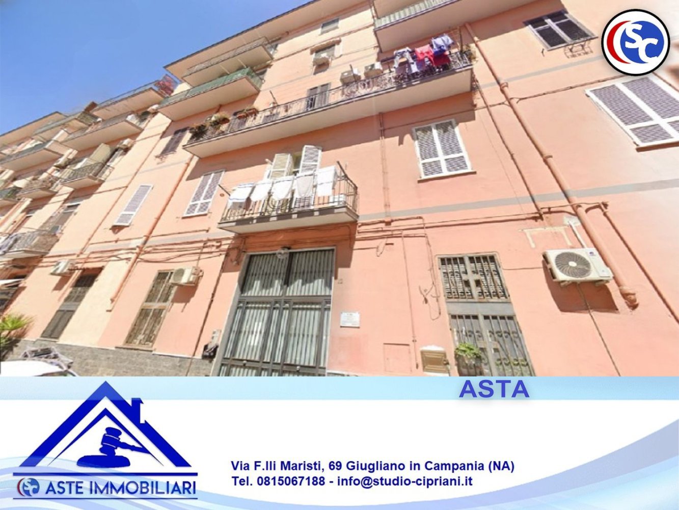 3 bedrooms Apartment in Naples, Italy No. 340021
