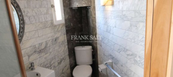 1 bedroom Maisonette in Valletta, Malta No. 9694 6
