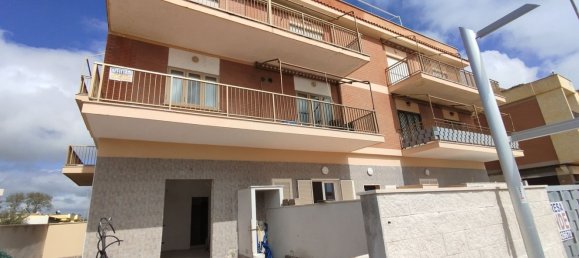 3 rooms Apartment in Pomezia, Italy No. 226920 14