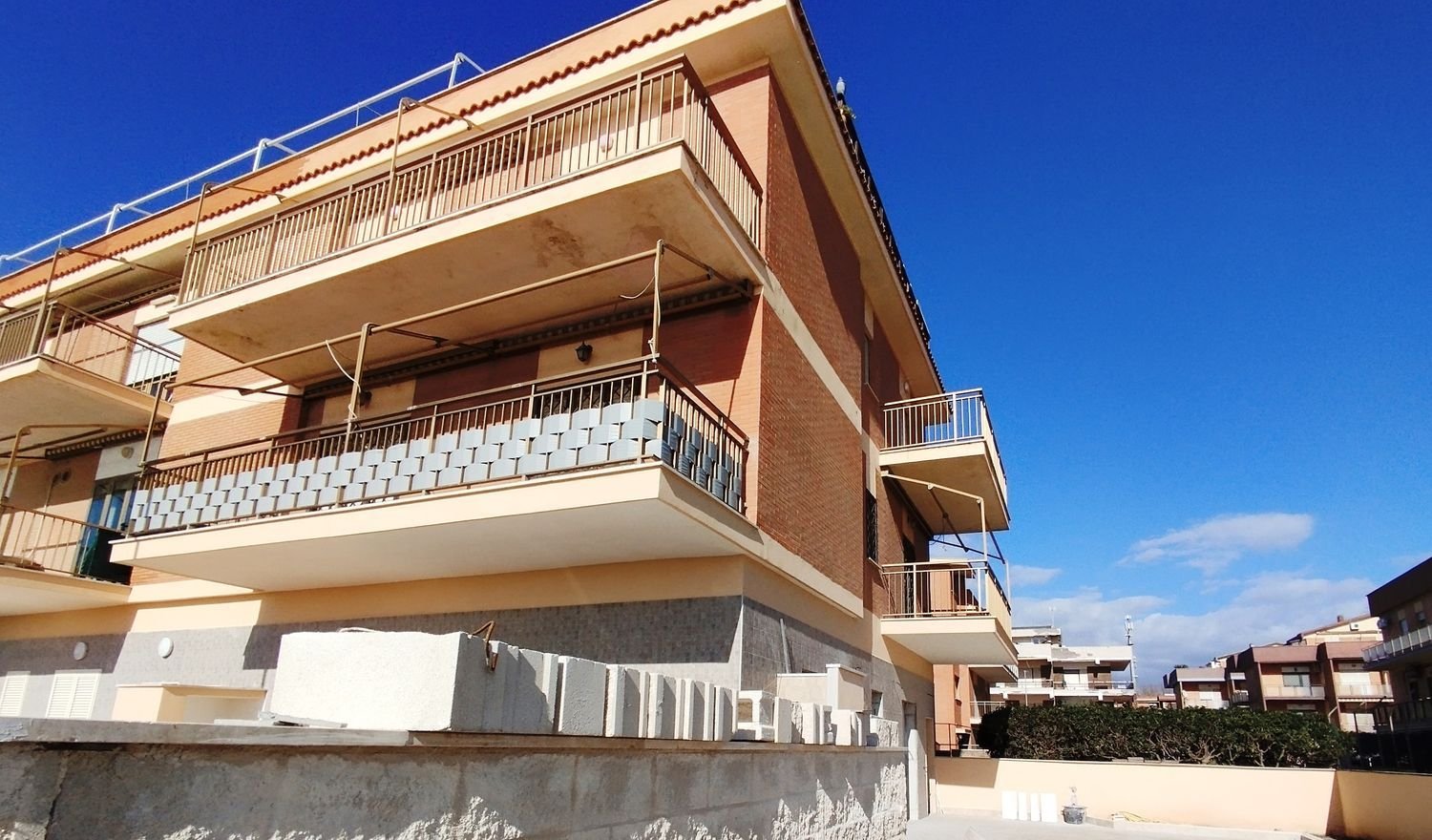 3 rooms Apartment in Pomezia, Italy No. 226920