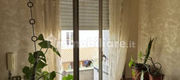 Studio in Albano Laziale, Italy No. 290271 10