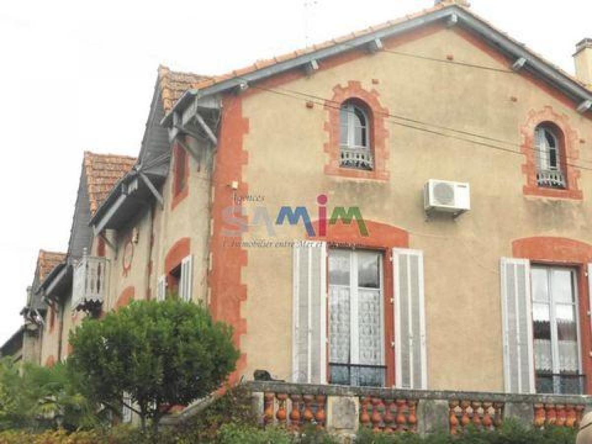 15 bedrooms House in Anduze, France No. 25967