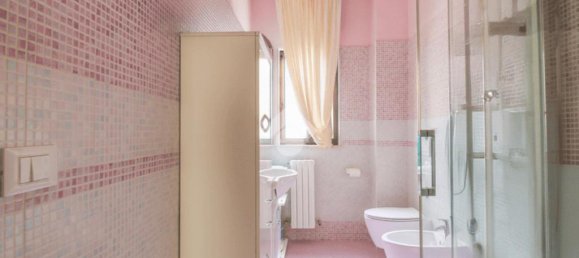 Apartamento de 3 dormitorios en Chieti, Italy No. 150767 11