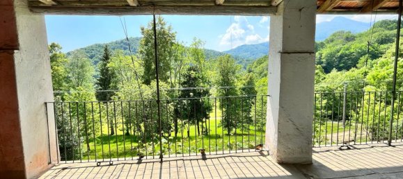 9 rooms House in Pralungo, Italy No. 136532 20