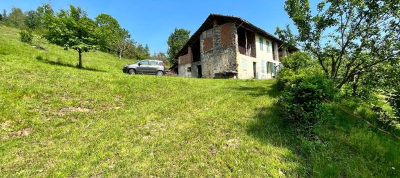 9 rooms House in Pralungo, Italy No. 136532 5