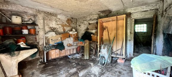 9 rooms House in Pralungo, Italy No. 136532 25