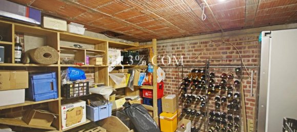 5 bedrooms House in Flixecourt, France No. 247723 18